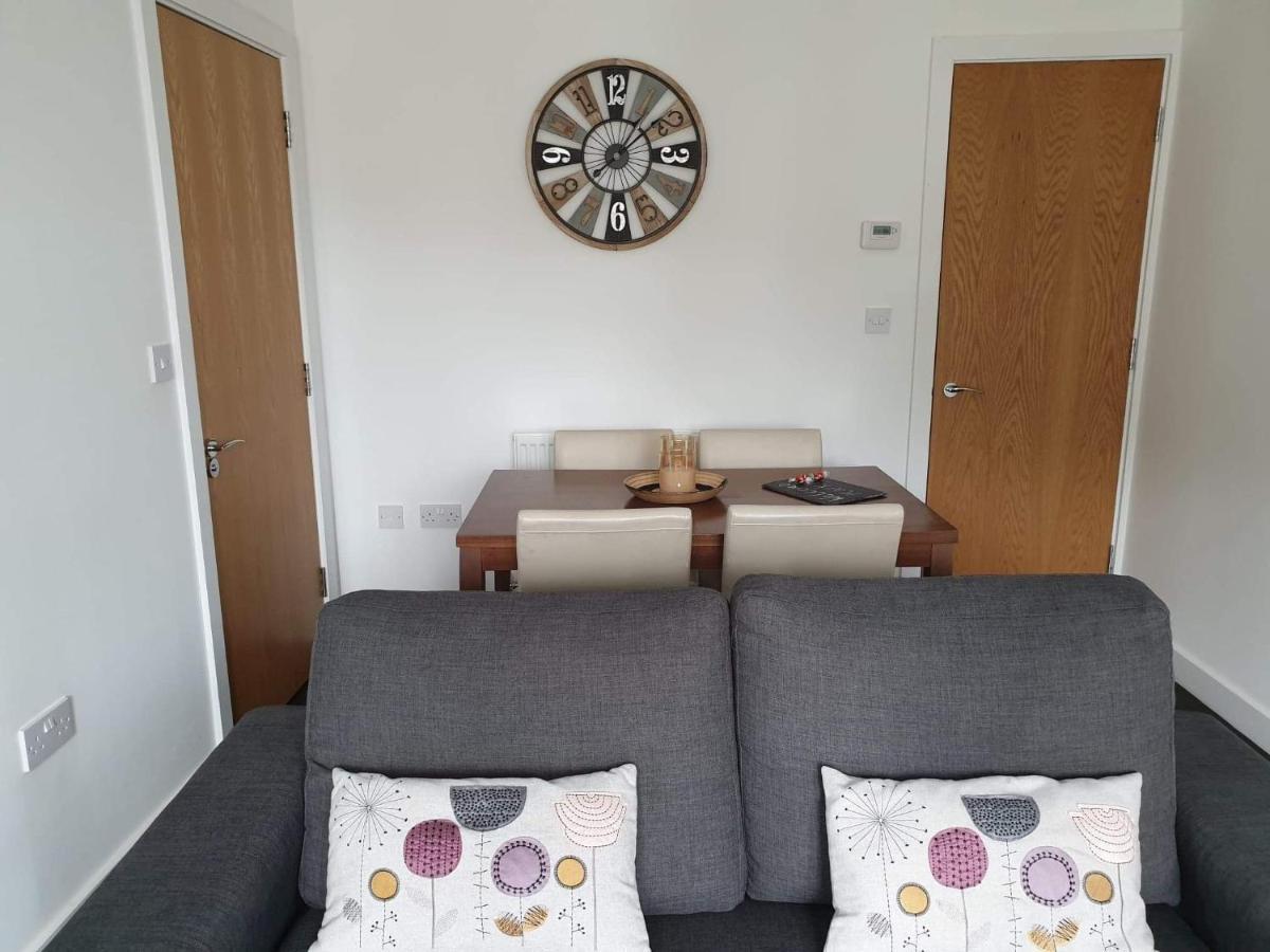 Modern Apartment With Stunning Sea View Weston-super-Mare Exteriör bild