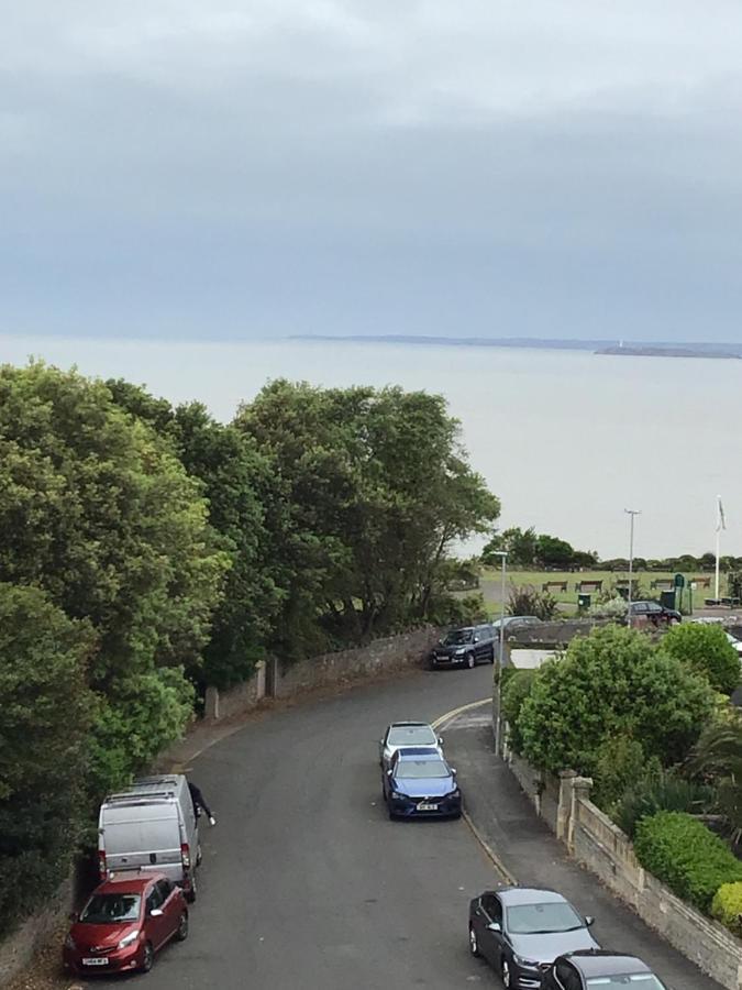 Modern Apartment With Stunning Sea View Weston-super-Mare Exteriör bild
