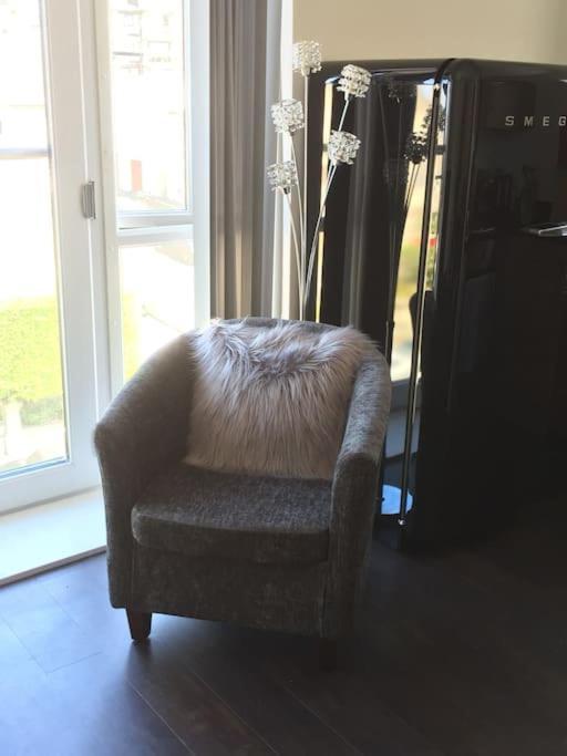 Modern Apartment With Stunning Sea View Weston-super-Mare Exteriör bild